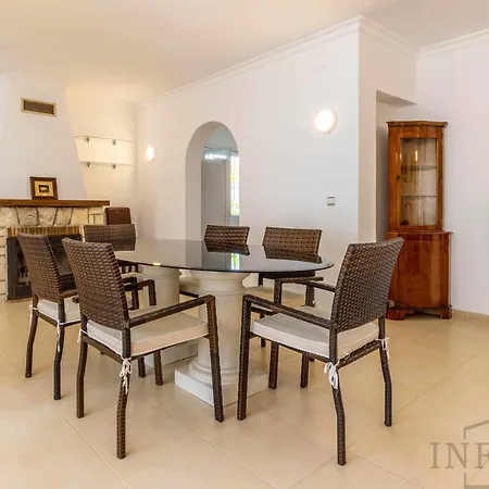 Inftour La Fustera Holiday home