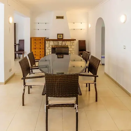 Inftour La Fustera Holiday home *