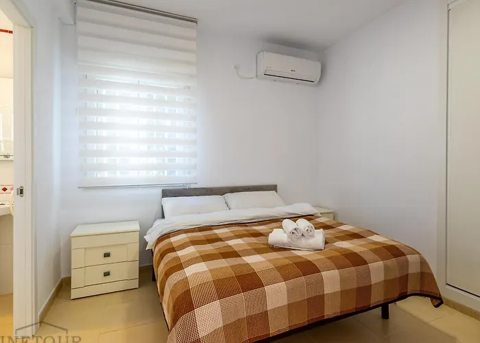 Inftour La Fustera Кальпе